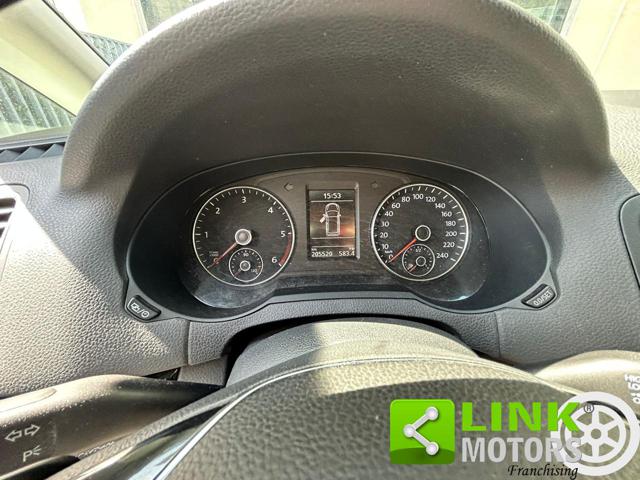Volkswagen Sharan 7 POSTI - AUT. - VETRI PRIVACY - foto 4 di 4