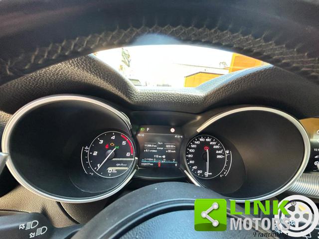 Alfa Romeo Stelvio SPRINT - foto 4 di 4