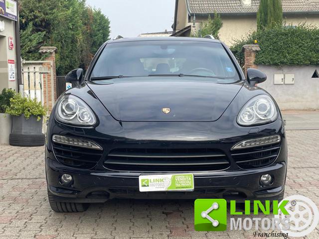 Porsche Cayenne Diesel Cayenne 3.0 Diesel 245CV Allestimento GTS - foto 2 di 4