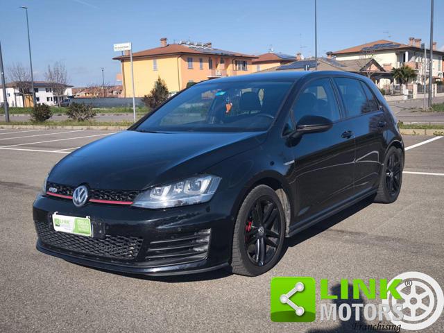 Volkswagen Golf GTD 2.0 TDI 5p. BlueMotion Technology - foto 4 di 4