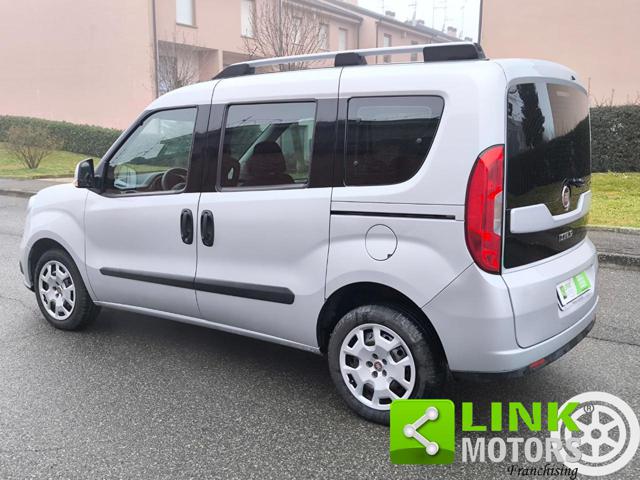 Fiat Doblo 1.6 MJT 95CV 7 Posti Lounge - foto 3 di 4