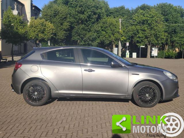 Alfa Romeo Giulietta 1.6 JTDm-2 105 CV - foto 4 di 4