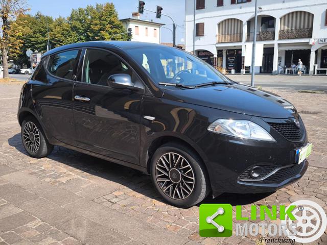 Lancia Ypsilon 1.2 69 CV 5 porte GPL Ecochic Black and Noir usato a ROTTOFRENO