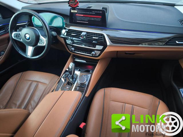 BMW 530 D Xdrive Luxury - foto 3 di 4