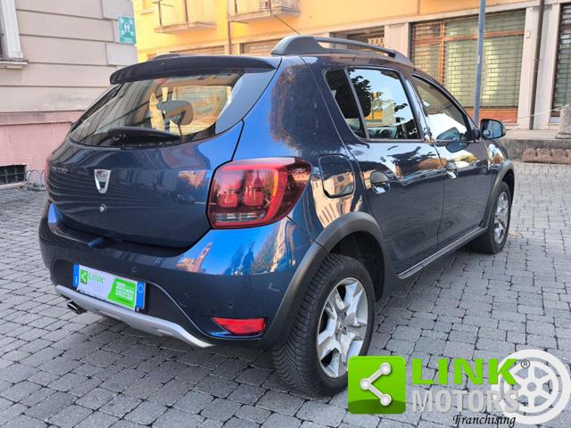 Dacia Sandero Stepway 1.5 dCi 8V 90CV Start&Stop - foto 3 di 4