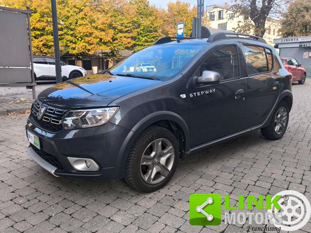Dacia Sandero Stepway 0.9 TCe 12V TurboGPL 90CV Start&Stop, del 2017, 159.000 km, in vendita a Rottofreno (PC)