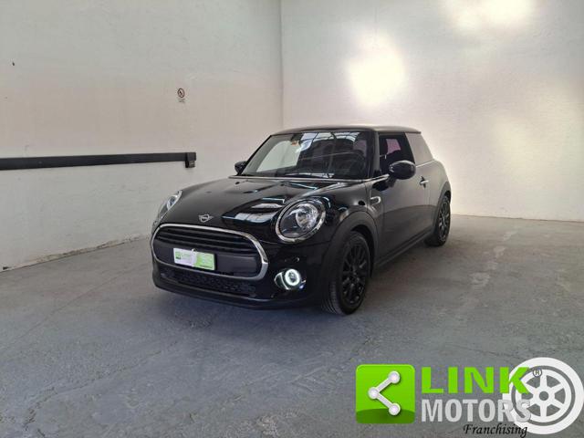 MINI One 1.5 One 75 CV Essential NEOPATENTATI GARANZIA usato a SEREGNO