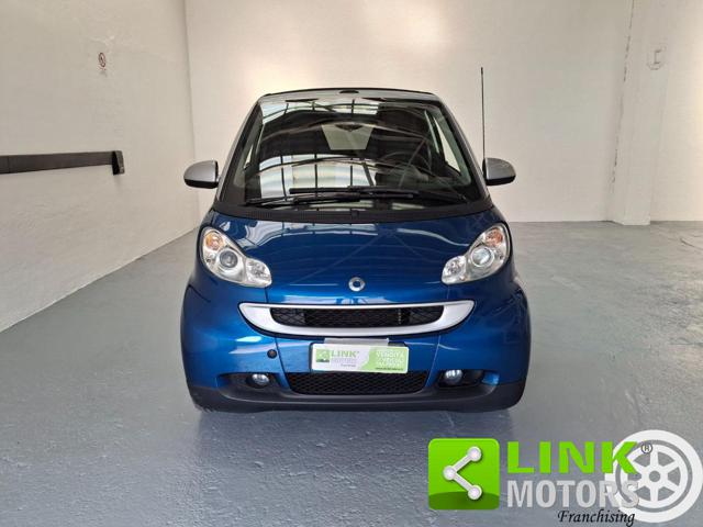 smart forTwo 1000 52 kW cabrio passion - foto 2 di 4