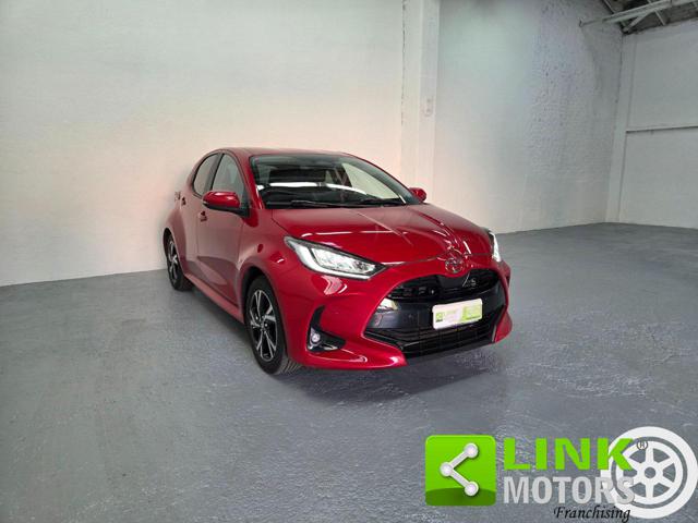 Toyota Yaris 1.5 Hybrid 5 porte Trend GARANZIA UFFICIALE usato a SEREGNO