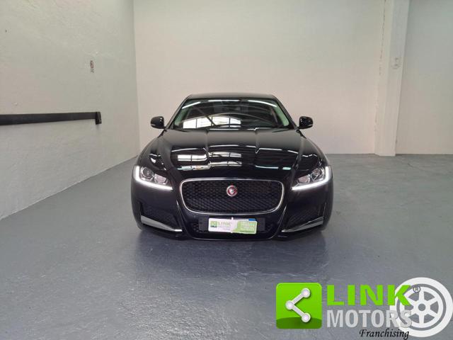 Jaguar XF 2.0 D 180 CV aut. Prestige GARANZIA INCLUSA - foto 2 di 4