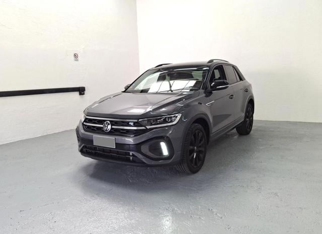 Volkswagen T-Roc 1.5 TSI ACT DSG R-Line GARANZIA INCLUSA, del 2024, 47.500 km, in vendita a Seregno (MB)