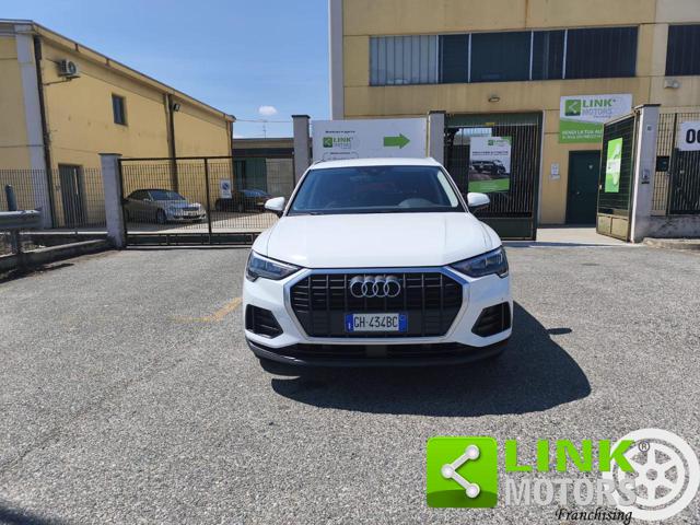 Audi Q3 35 TDI Business S tronic - foto 2 di 4
