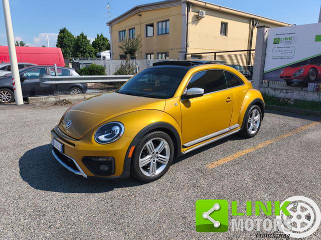 Volkswagen Maggiolino 1.8 TSI DSG Dune R-LINE usato a VERCELLI