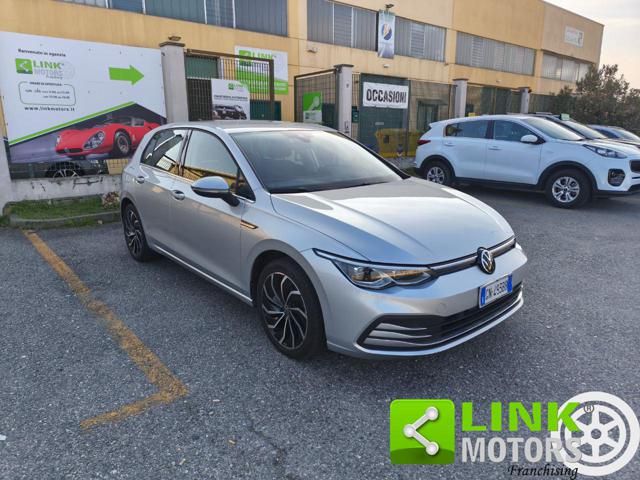 Volkswagen Golf 8 1.5 eTSI 130 CV EVO ACT DSG Style - foto 3 di 4