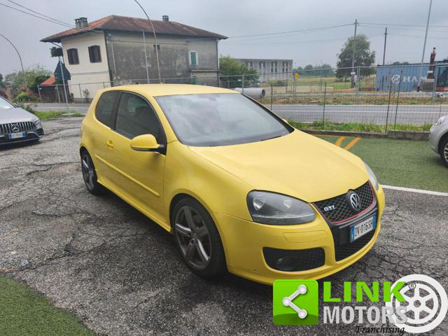 Volkswagen Golf GTI PIRELLI - foto 3 di 4