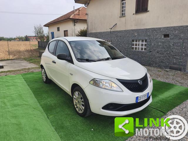 Lancia Ypsilon HYBRID - foto 3 di 4