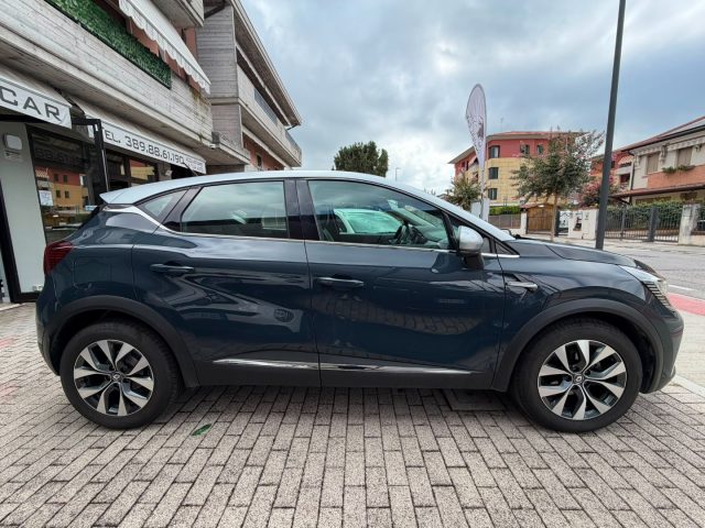 Renault Captur TCe 100 CV GPL Intens - foto 4 di 4