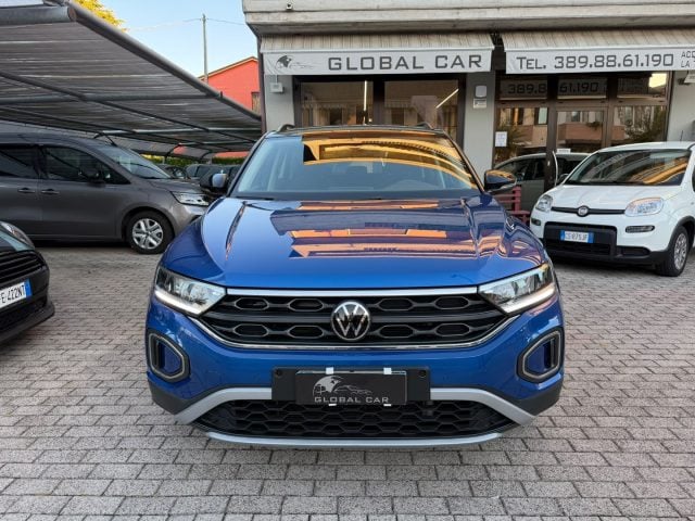 Volkswagen T-Roc 1.0 TSI Style BlueMotion Technology - foto 2 di 4