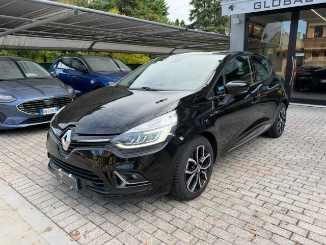 Renault Clio dCi 8V 75 CV 5 porte Moschino Intens, del 2019, 62.000 km, in vendita a Salzano (VE)