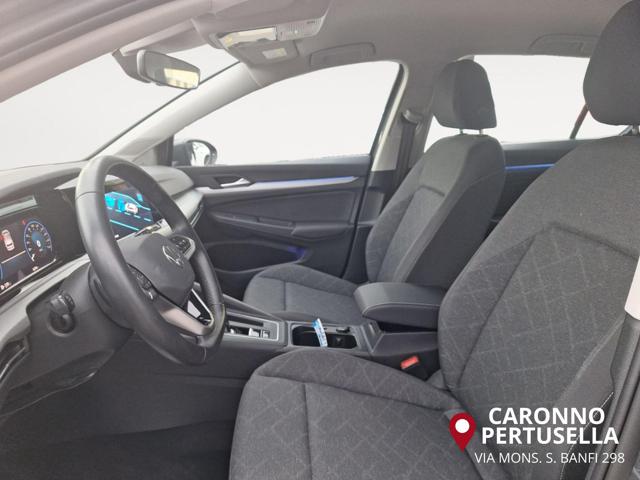 Volkswagen Golf 1.0 eTSI EVO DSG Life usato a MILANO