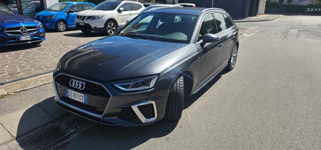 Audi A4 Avant 35 TDI/163 CV S tronic S line edition usato a TREBASELEGHE