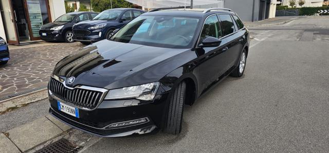 Skoda Superb 2.0 TDI EVO 150 CV SCR DSG Wagon Style, del 2023, 64.100 km, in vendita a Trebaseleghe (PD)