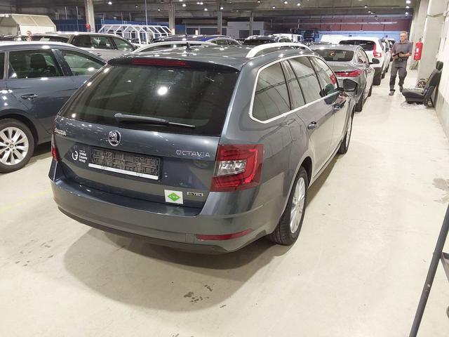 Skoda Octavia 1.5 DSG Wagon Ambition G-Tec - foto 4 di 4