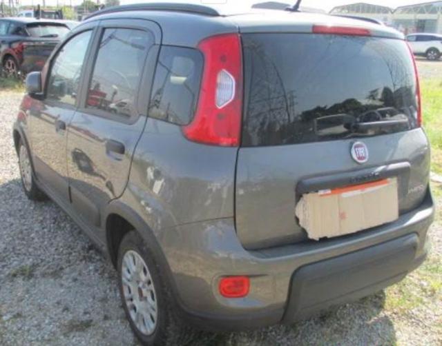 Fiat Panda 1.0 FireFly S&S Hybrid City Life - foto 3 di 4