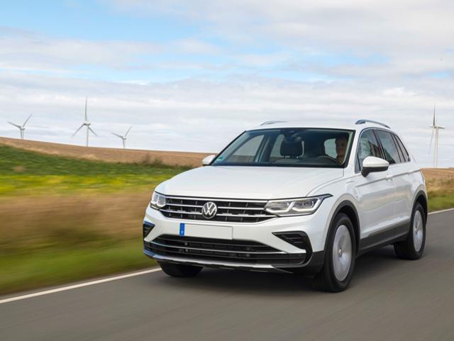 Volkswagen Tiguan 1.4 TSI eHYBRID DSG Life, del 2024, 32 km, in vendita a Trebaseleghe (PD)