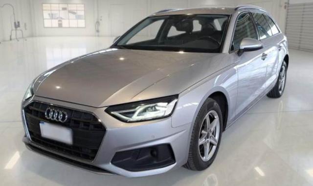 Audi A4 Avant 35 TDI/163 CV S tronic Business, del 2021, 169.168 km, in vendita a Trebaseleghe (PD)
