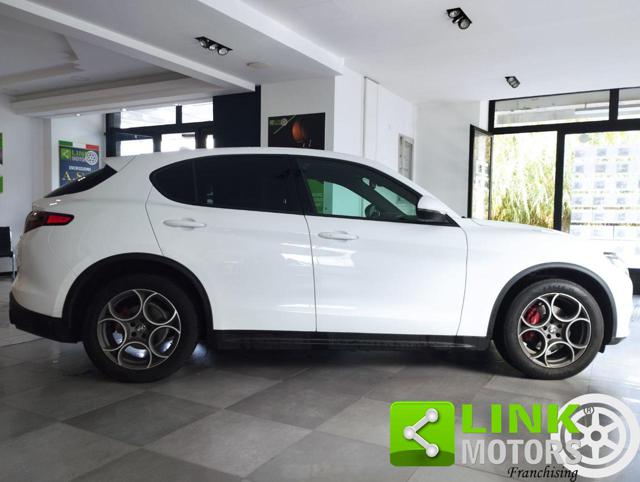 Alfa Romeo Stelvio 2.2 Turbodiesel 160 CV AT8 RWD Sprint IVA ESPOSTA - foto 4 di 4