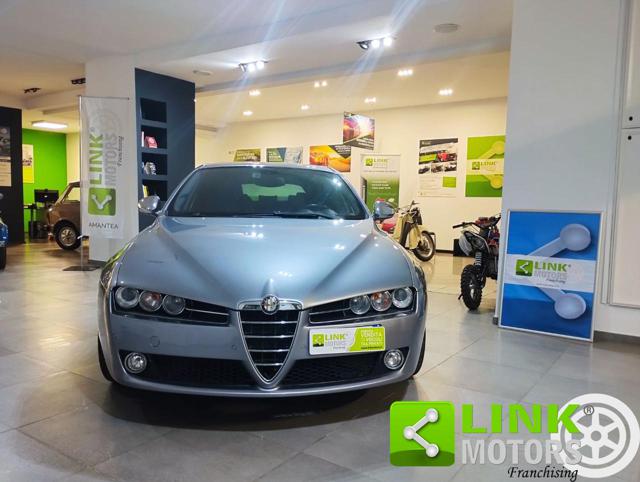 Alfa Romeo 159 3.2 JTS V6 260 CV Q2 Sportwagon TI - foto 2 di 4