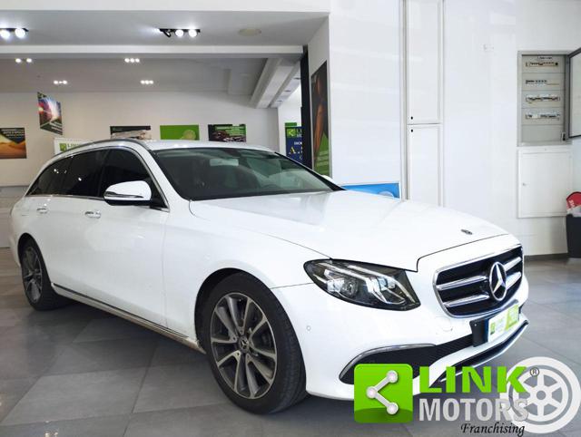 Mercedes-Benz E 220 d S.W. Auto Business Sport - foto 3 di 4