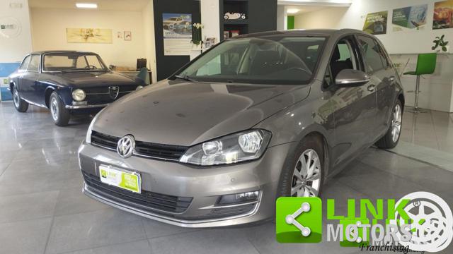 Volkswagen Golf BLUEMOTION HIGHLINE DSG 1.6 110 CV, del 2016, 212.000 km, in vendita a Amantea (CS)