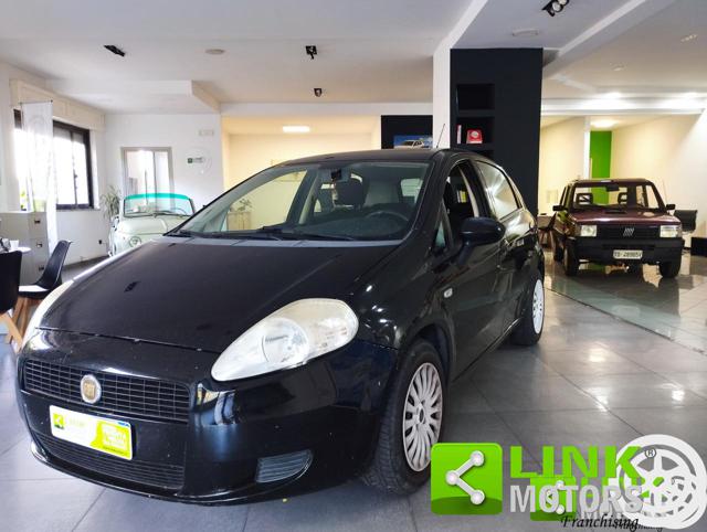 Fiat Grande Punto 1.3 MTJ CV 90 anno 2008 Neopatentati Euro 4, del 2008, 351.850 km, in vendita a Amantea (CS)