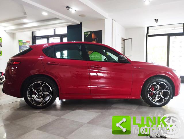 Alfa Romeo Stelvio 2.2 VELOCE Turbodiesel AT8 Q4 TI - foto 4 di 4