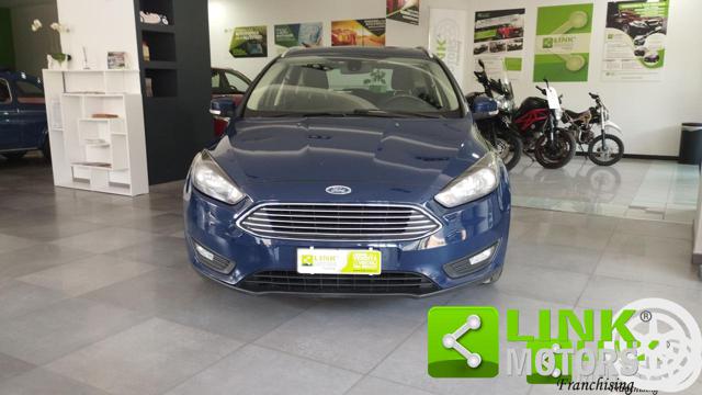 Ford Focus S.W 1.5 TITANIUM START E STOP - foto 2 di 4