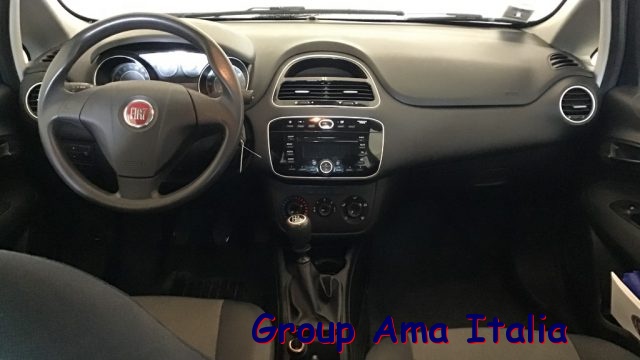 Fiat Punto 1.4 S&S 8V 5 porte Street Ok Neopatentati, del 2015, 74.958 km, in vendita a Sarno (SA)