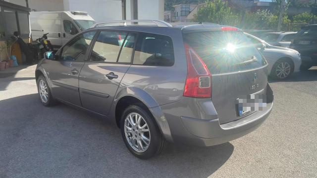 Renault Megane M�gane 1.5 dCi 110CV SporTour Luxe Km Certificati - foto 4 di 4