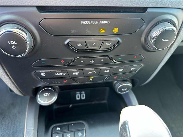 Ford Ranger 2.2 TDCi aut. DC Limited 5pt., del 2019, 117.000 km, in vendita a Castenaso (BO)