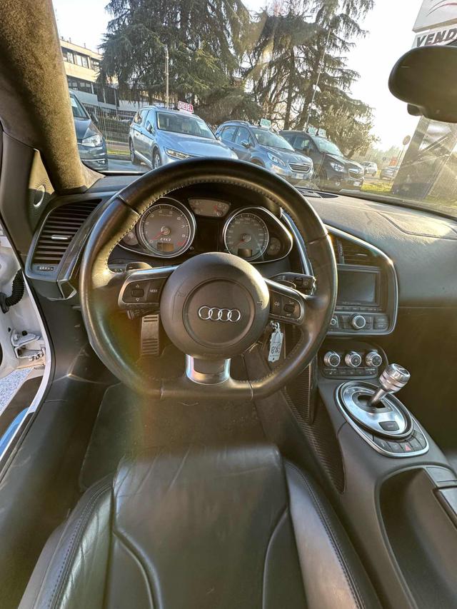 Audi R8 4.2 V8 FSI quattro R tronic, del 2010, 45.320 km, in vendita a Castenaso (BO)