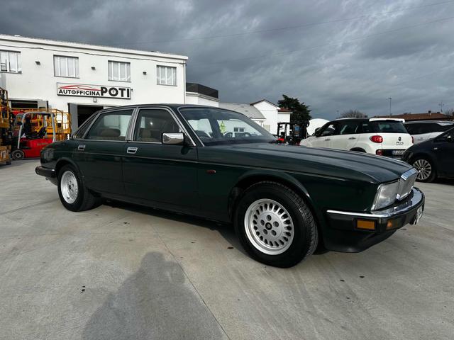 Jaguar Sovereign 3.6 POCHISSIMI KILOMETRI !! - foto 2 di 4