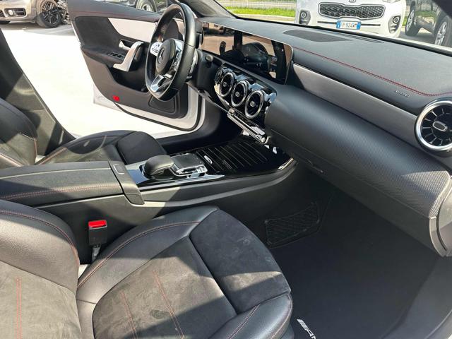Mercedes-Benz CLA 180 d Automatic Premium OK NEOPATENTATO usato a CASTENASO