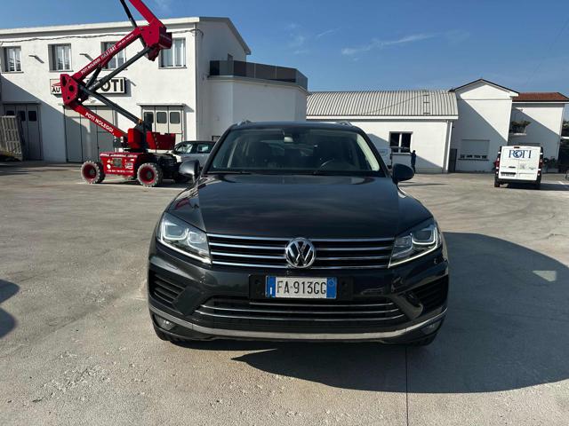 Volkswagen Touareg 3.0 TDI 204 CV tiptronic BlueMotion Techn. Executi - foto 2 di 4