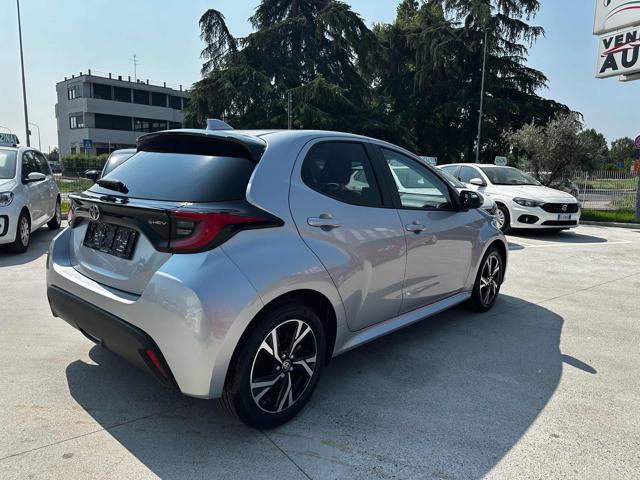 Toyota Yaris 1.5 Hybrid 5 porte Trend PARI AL NUOVO - foto 4 di 4