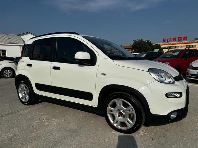 Fiat Panda 1.0 FireFly S&S Hybrid City Life OK NEOPATENTATO - foto 3 di 4