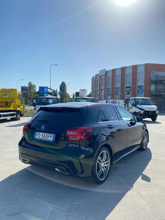 Mercedes-Benz A 180 d Sport - foto 4 di 16