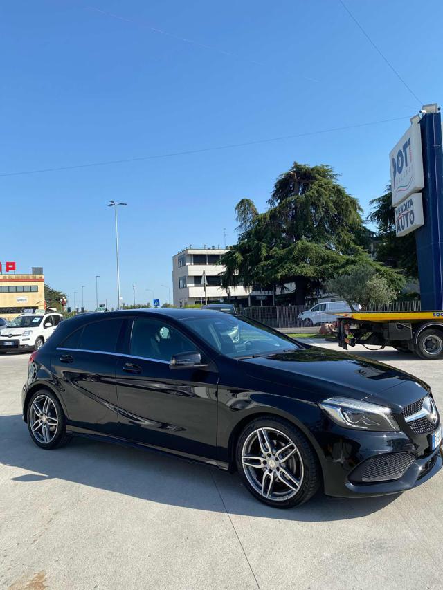 Mercedes-Benz A 180 d Sport - foto 3 di 16