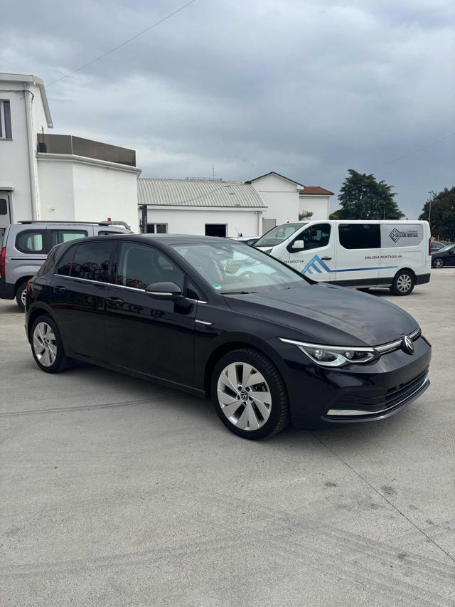 Volkswagen Golf 1.5 eTSI 130 CV EVO ACT DSG Style - foto 3 di 25