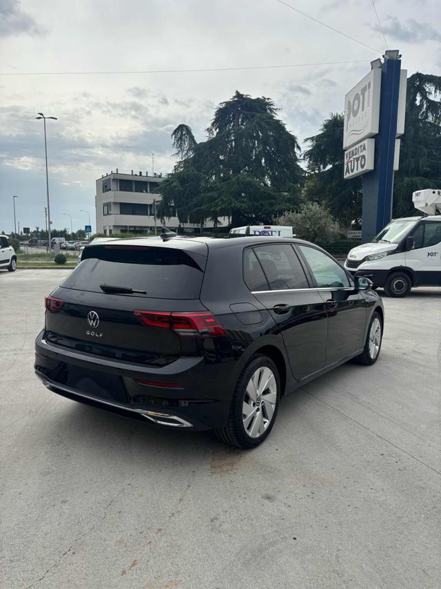 Volkswagen Golf 1.5 eTSI 130 CV EVO ACT DSG Style - foto 4 di 25